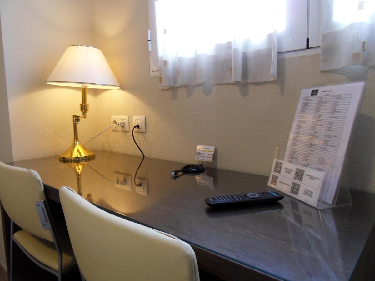 Hostal El Estudio Almansa Εξωτερικό φωτογραφία