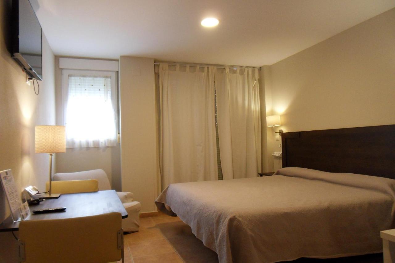 Hostal El Estudio Almansa Εξωτερικό φωτογραφία