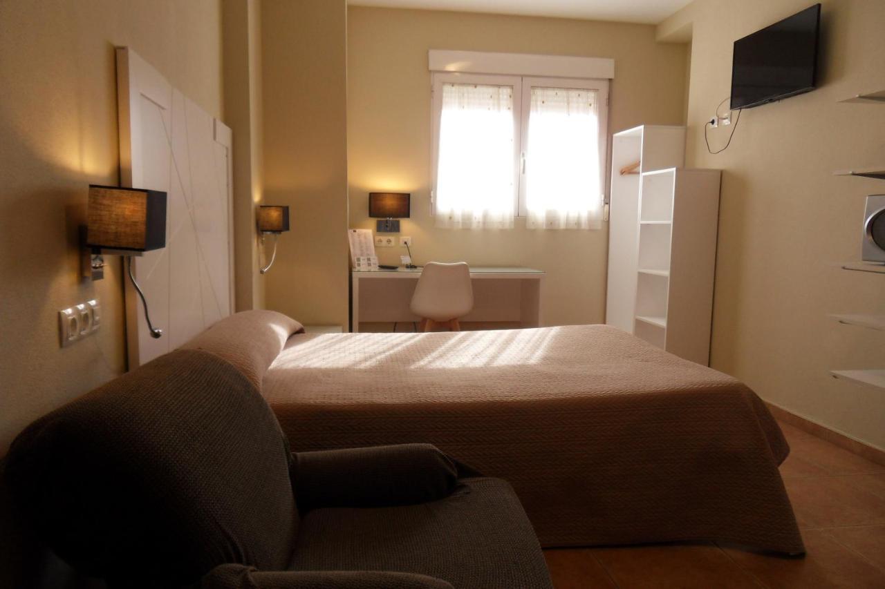 Hostal El Estudio Almansa Εξωτερικό φωτογραφία