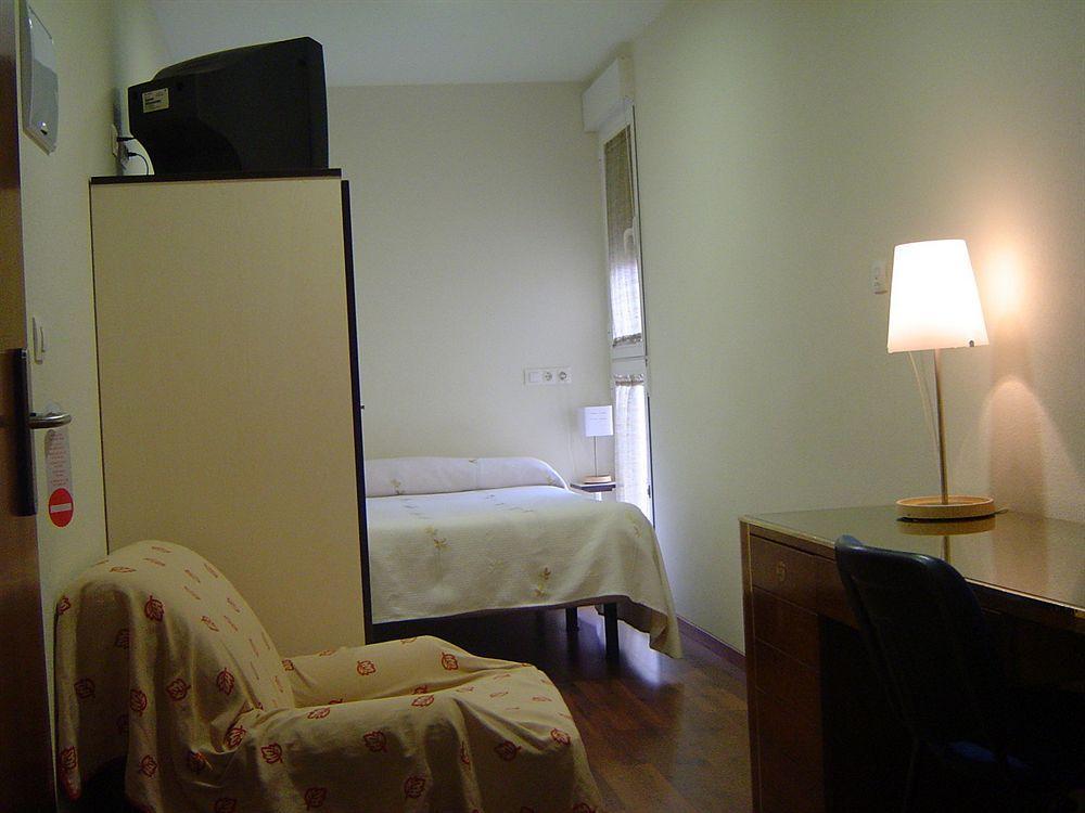 Hostal El Estudio Almansa Εξωτερικό φωτογραφία