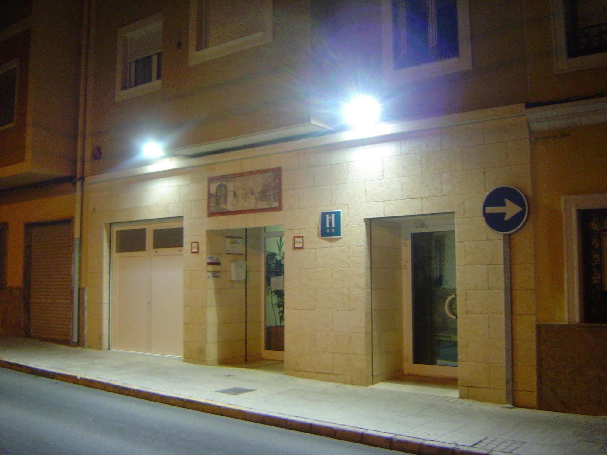 Hostal El Estudio Almansa Εξωτερικό φωτογραφία